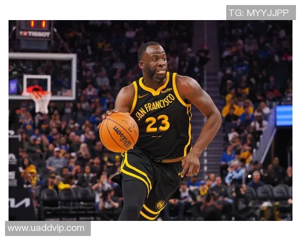 2020年12月26日勇士与雄鹿激战回顾精彩瞬间与赛后分析 2020年12月26日勇士与雄鹿激战回顾精彩瞬间与赛后分析