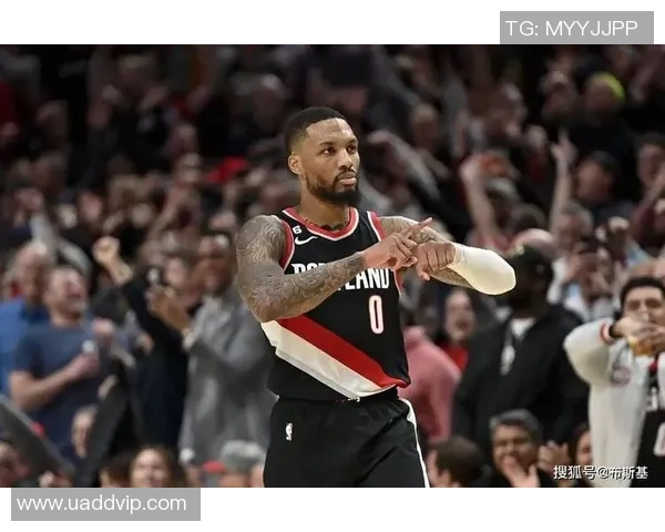 利拉德绝杀公牛助开拓者逆转胜利精彩瞬间回顾